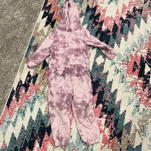 Old navy tye dye sweatsuit set